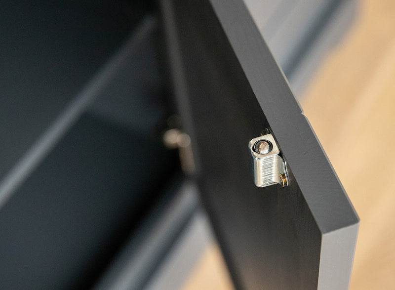 Massivholz Kommode Graphit Eiche – Stilvolle Lösung für Ihr Zuhause