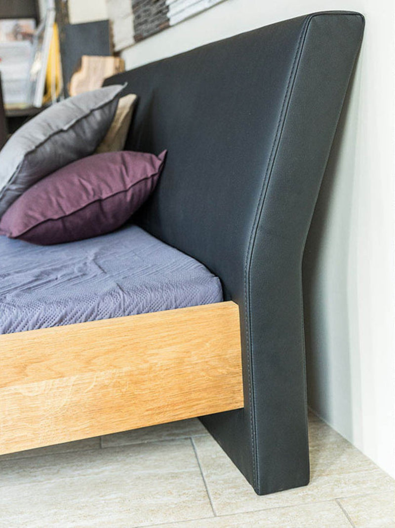 Massivholzbett, Model NOVA, Birke – Handgefertigtes Design für Ihr Schlafzimmer